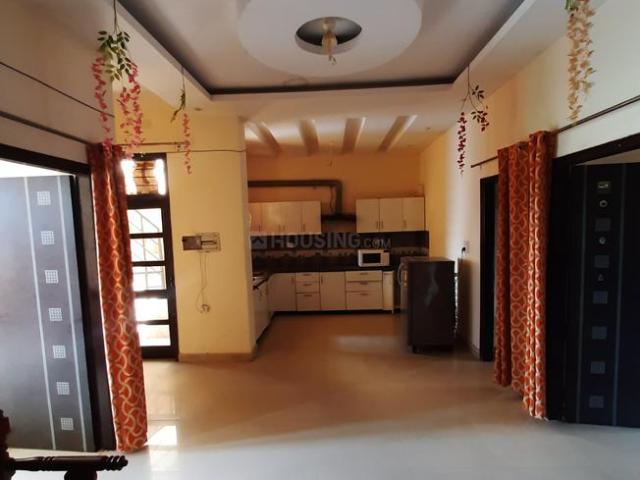 3 BHK Apartment in Kharar for rent Mohali. The reference number is 17246372