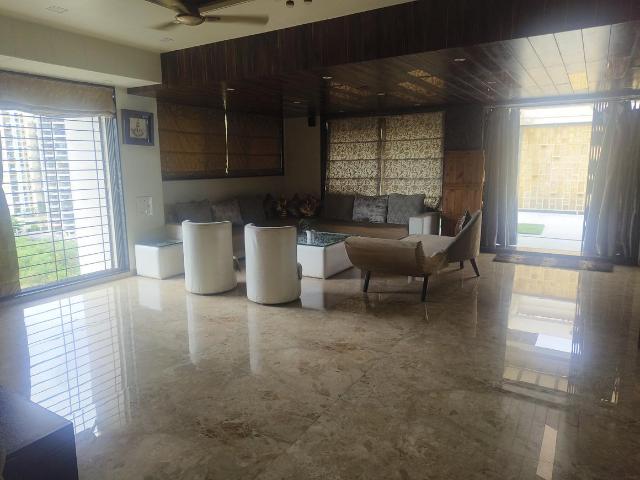 3 BHK Apartment in Kharghar for rent Navi Mumbai. The reference number is 18647009