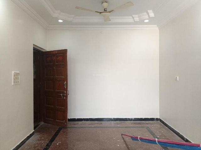 3 BHK Apartment in Kharghar for rent Navi Mumbai. The reference number is 19835398