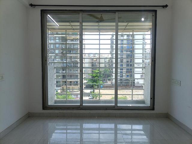 3 BHK Apartment in Kharghar for resale Navi Mumbai. The reference number is 20295402