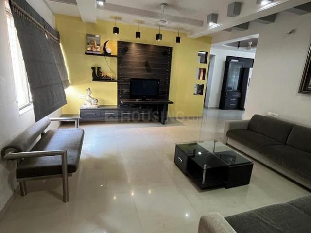 3 BHK Apartment in Kishan Para for rent Rajkot. The reference number is 14929144