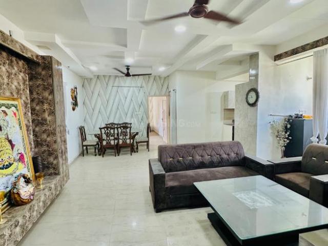 3 BHK Apartment in Kishanpura for resale Zirakpur. The reference number is 20829228