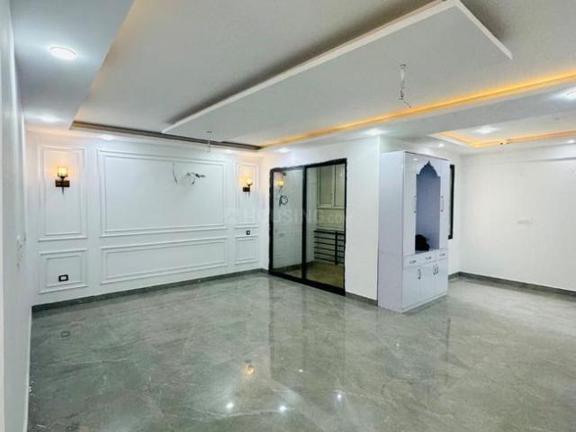3 BHK Apartment in Kishanpura for resale Zirakpur. The reference number is 20835822