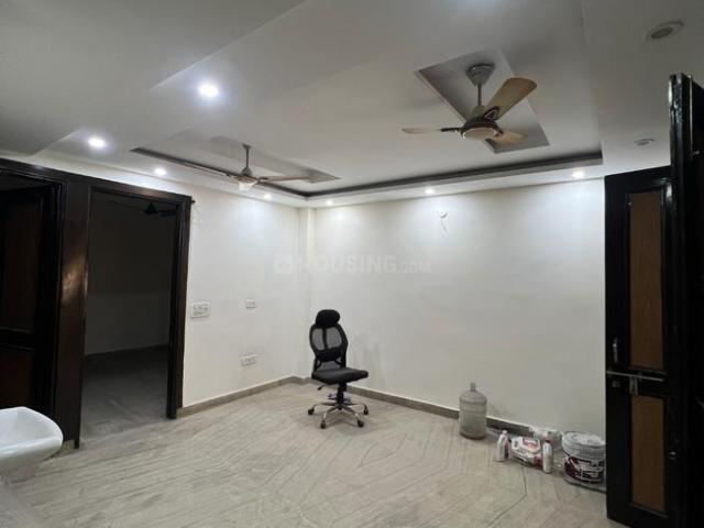 3 BHK Apartment in Krishna Nagar for rent New Delhi. The reference number is 20441757