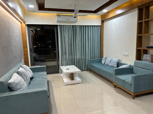 3 BHK Apartment in Kudasan for rent Gandhinagar. The reference number is 19918135