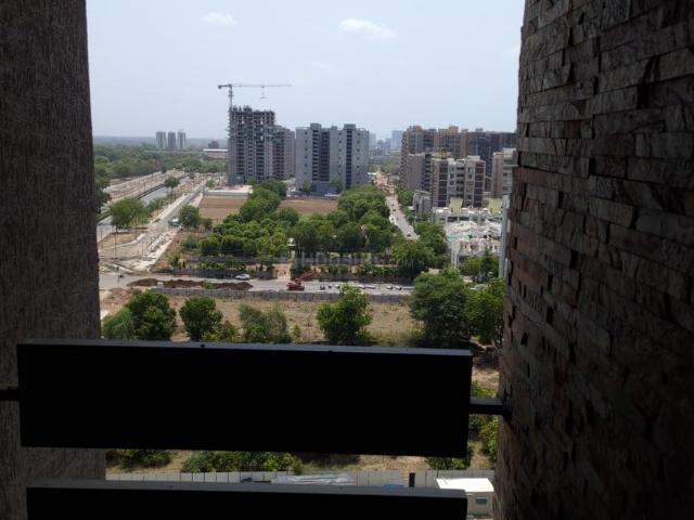 3 BHK Apartment in Kudasan for resale Gandhinagar. The reference number is 20573888