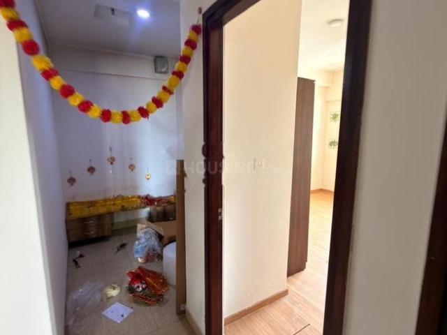 3 BHK Apartment in Kukatpally for rent Hyderabad. The reference number is 20648894