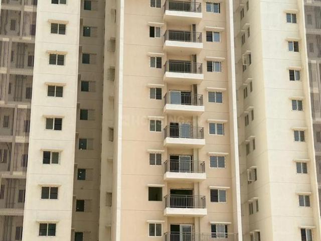 3 BHK Apartment in Kukatpally for resale Hyderabad. The reference number is 20580175