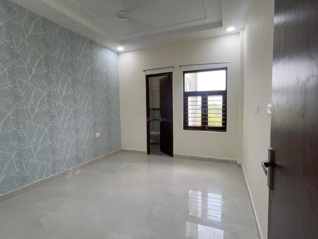 3 BHK Apartment in Kundol for resale Agra. The reference number is 17357609