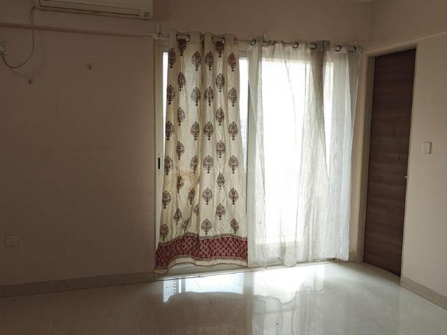 3 BHK Apartment in Kurla West for rent Mumbai. The reference number is 19866726