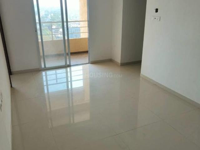 3 BHK Apartment in Hadapsar for rent Pune. The reference number is 19651594