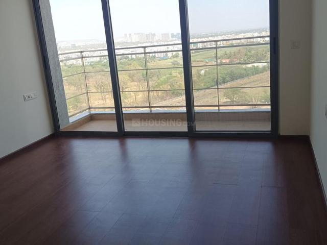 3 BHK Apartment in Hadapsar for rent Pune. The reference number is 19889802