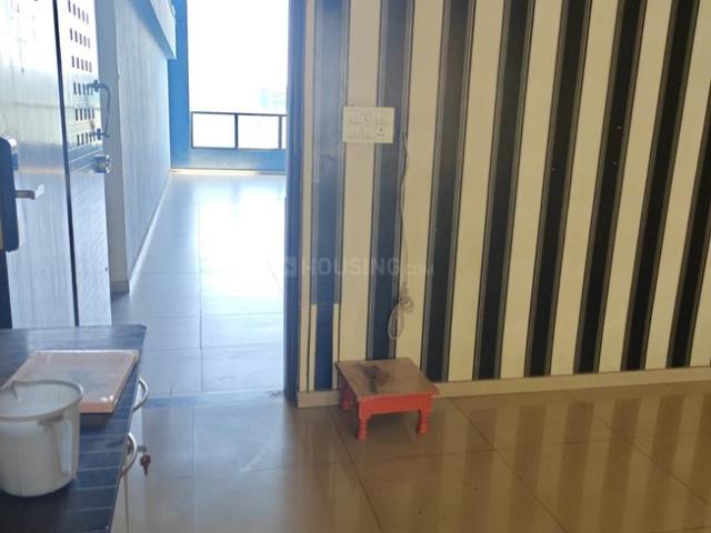 3 BHK Apartment in Hadapsar for rent Pune. The reference number is 20432151
