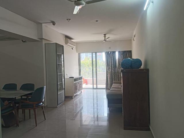 3 BHK Apartment in Hadapsar for rent Pune. The reference number is 20837494
