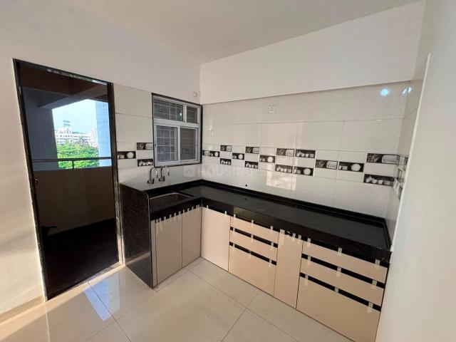 3 BHK Apartment in Hadapsar for resale Pune. The reference number is 20956172
