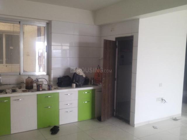 3 BHK Apartment in Hanspura for rent Ahmedabad. The reference number is 19339167