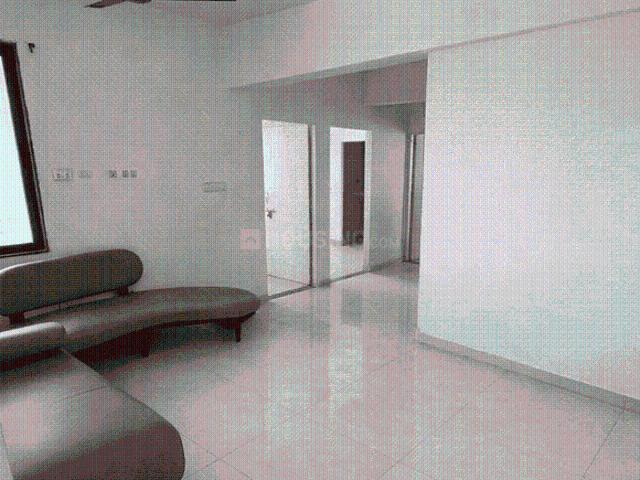 3 BHK Apartment in Hanspura for rent Ahmedabad. The reference number is 20425460