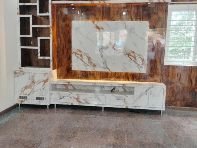 3 BHK Apartment in Hebbal Kempapura for rent Bengaluru. The reference number is 16589300