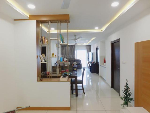 3 BHK Apartment in Hitech City for resale Hyderabad. The reference number is 19963075