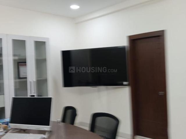 3 BHK Apartment in Hitech City for resale Hyderabad. The reference number is 19220237