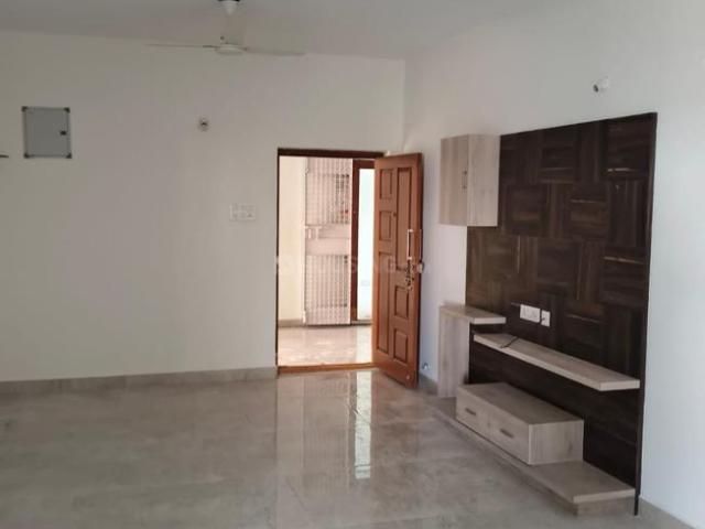 3 BHK Apartment in Himayath Nagar for rent Hyderabad. The reference number is 20275956