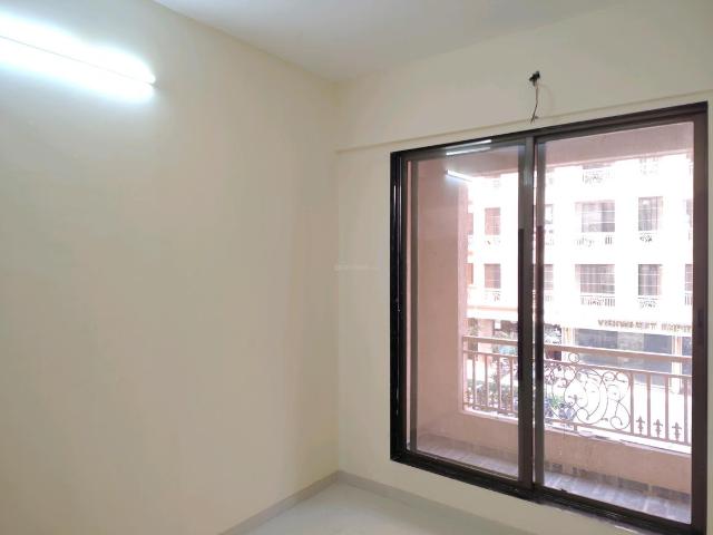 3 BHK Apartment in Hiranandani Estate for resale Thane. The reference number is 19478757