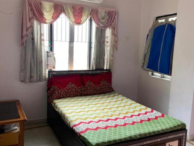 3 BHK Apartment in India Colony for resale Ahmedabad. The reference number is 9987570