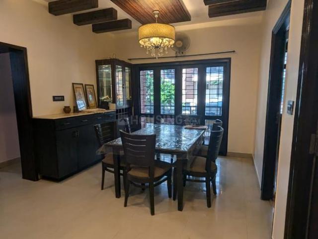 3 BHK Apartment in Indira Nagar for rent Bengaluru. The reference number is 19755061