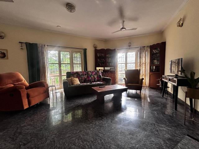 3 BHK Apartment in Indira Nagar for rent Bengaluru. The reference number is 20378269
