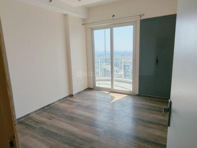 3 BHK Apartment in Indirapuram for rent Ghaziabad. The reference number is 19883279