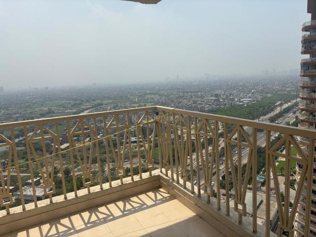 3 BHK Apartment in Indirapuram for rent Ghaziabad. The reference number is 19899507