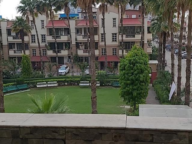 3 BHK Apartment in Indirapuram for rent Ghaziabad. The reference number is 19936934