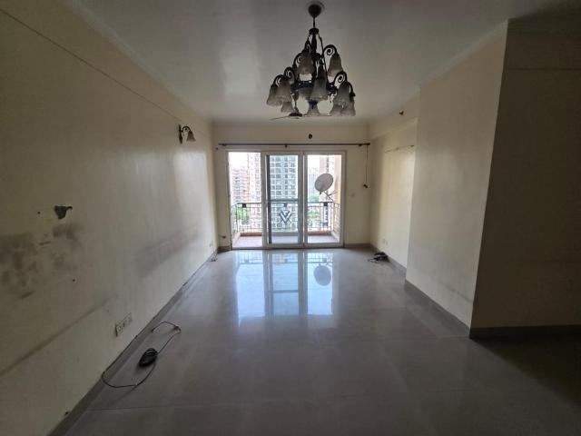 3 BHK Apartment in Indirapuram for rent Ghaziabad. The reference number is 20303288