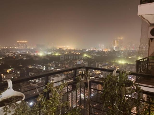 3 BHK Apartment in Indirapuram for rent Ghaziabad. The reference number is 20498310