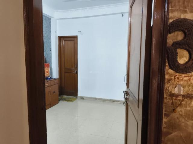 3 BHK Apartment in Indirapuram for rent Ghaziabad. The reference number is 20674402