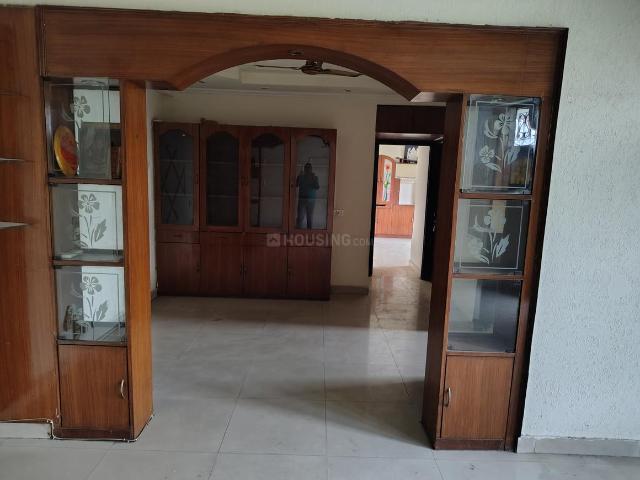 3 BHK Apartment in Indirapuram for rent Ghaziabad. The reference number is 20703336