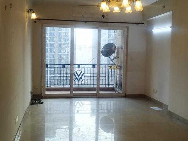 3 BHK Apartment in Indirapuram for rent Ghaziabad. The reference number is 20801372