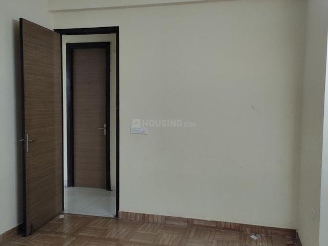 3 BHK Apartment in Indirapuram for rent Ghaziabad. The reference number is 6897724