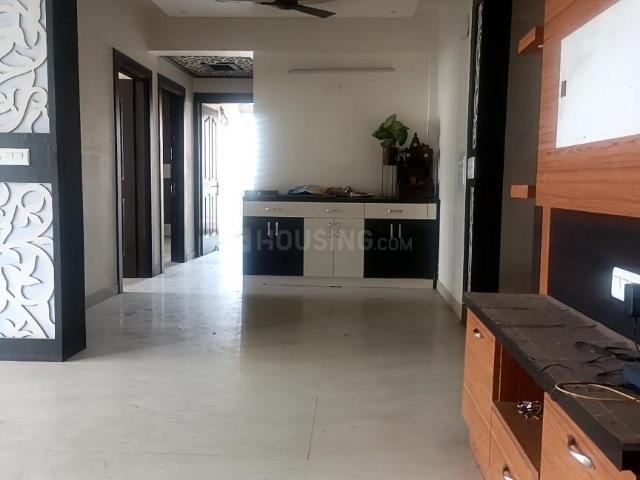 3 BHK Apartment in Indirapuram for resale Ghaziabad. The reference number is 15320450