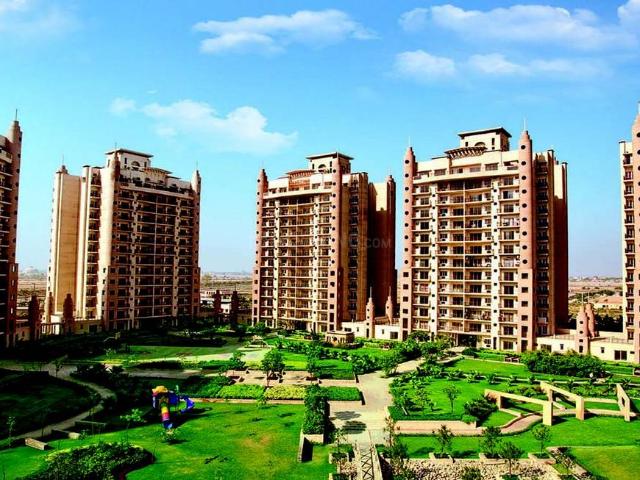 3 BHK Apartment in Indirapuram for resale Ghaziabad. The reference number is 17606020