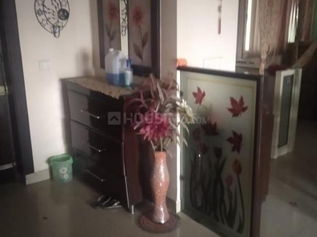 3 BHK Apartment in Indirapuram for resale Ghaziabad. The reference number is 17619645
