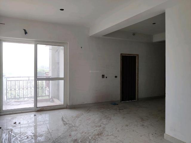 3 BHK Apartment in Indirapuram for resale Ghaziabad. The reference number is 17308376