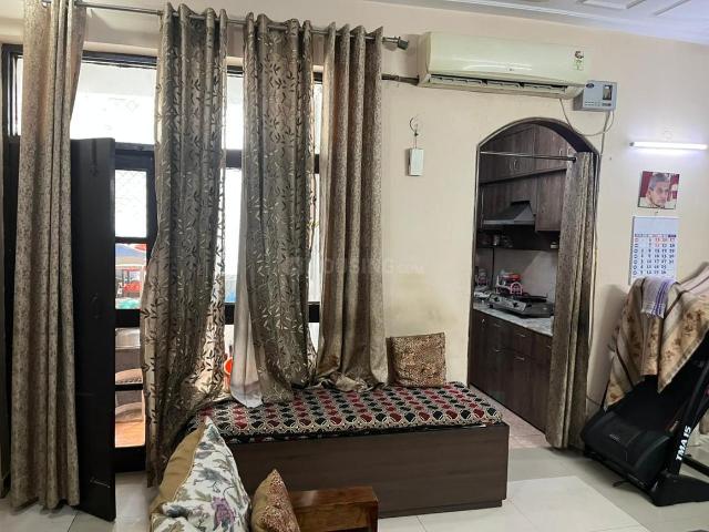 3 BHK Apartment in Indirapuram for resale Ghaziabad. The reference number is 18187001