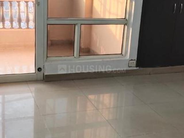 3 BHK Apartment in Indirapuram for resale Ghaziabad. The reference number is 19509666