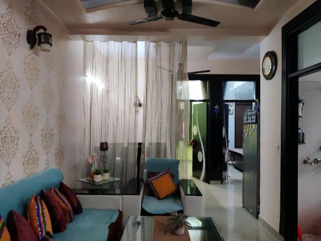 3 BHK Apartment in Indirapuram for resale Ghaziabad. The reference number is 19737710