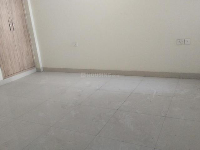 3 BHK Apartment in Indirapuram for resale Ghaziabad. The reference number is 19793345