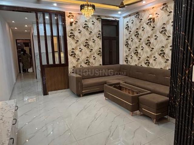 3 BHK Apartment in Indirapuram for resale Ghaziabad. The reference number is 19926369