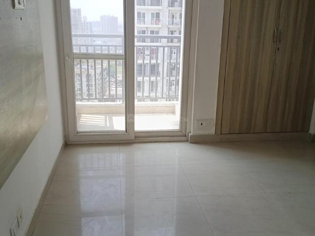 3 BHK Apartment in Indirapuram for resale Ghaziabad. The reference number is 19935458