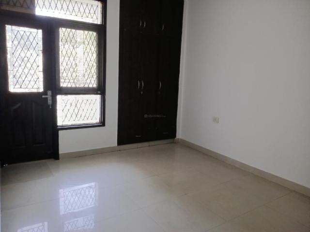 3 BHK Apartment in Indirapuram for resale Ghaziabad. The reference number is 19940121