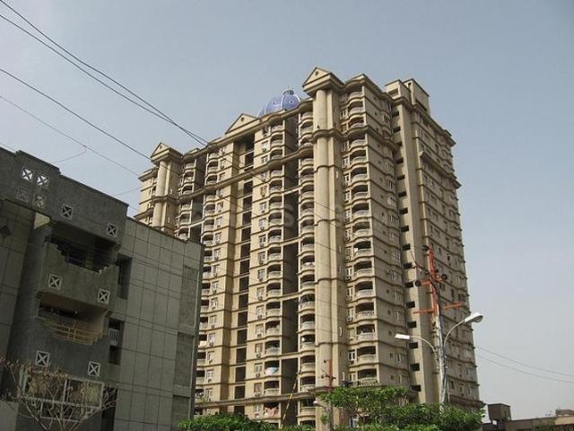 3 BHK Apartment in Indirapuram for resale Ghaziabad. The reference number is 20446984